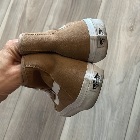 Tan Suede Vans - Picture 4 of 5